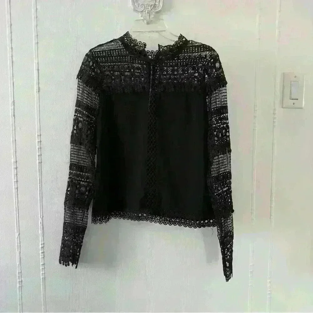 Romeo & Juliet black lace dress long sleeve top size S